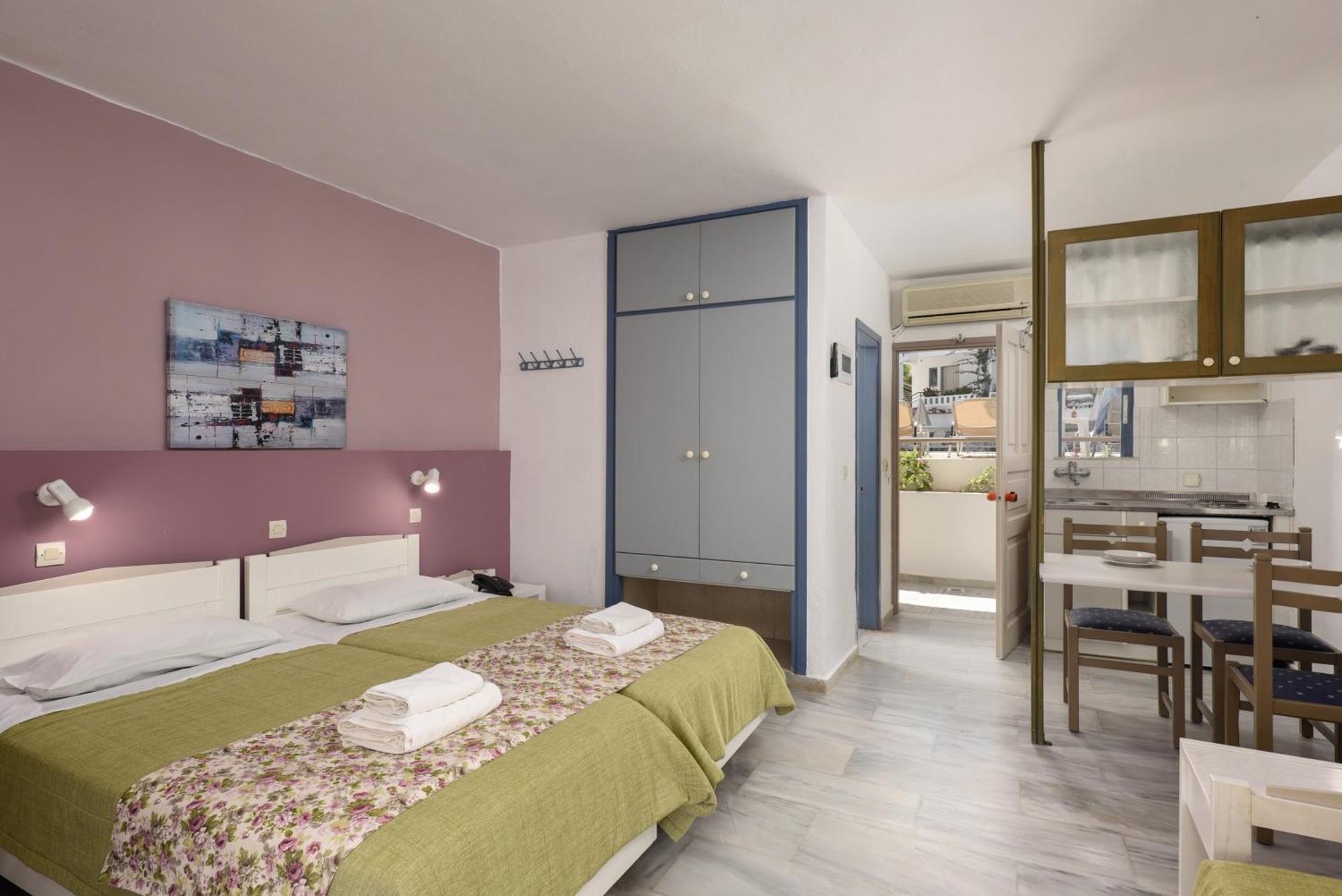 Ariadne Hotel Platanes  Zimmer foto