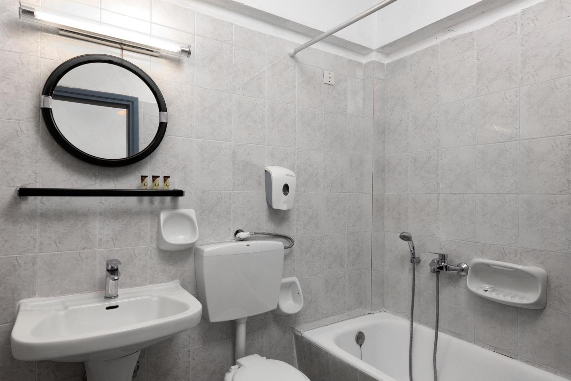 Ariadne Hotel Platanes  Zimmer foto