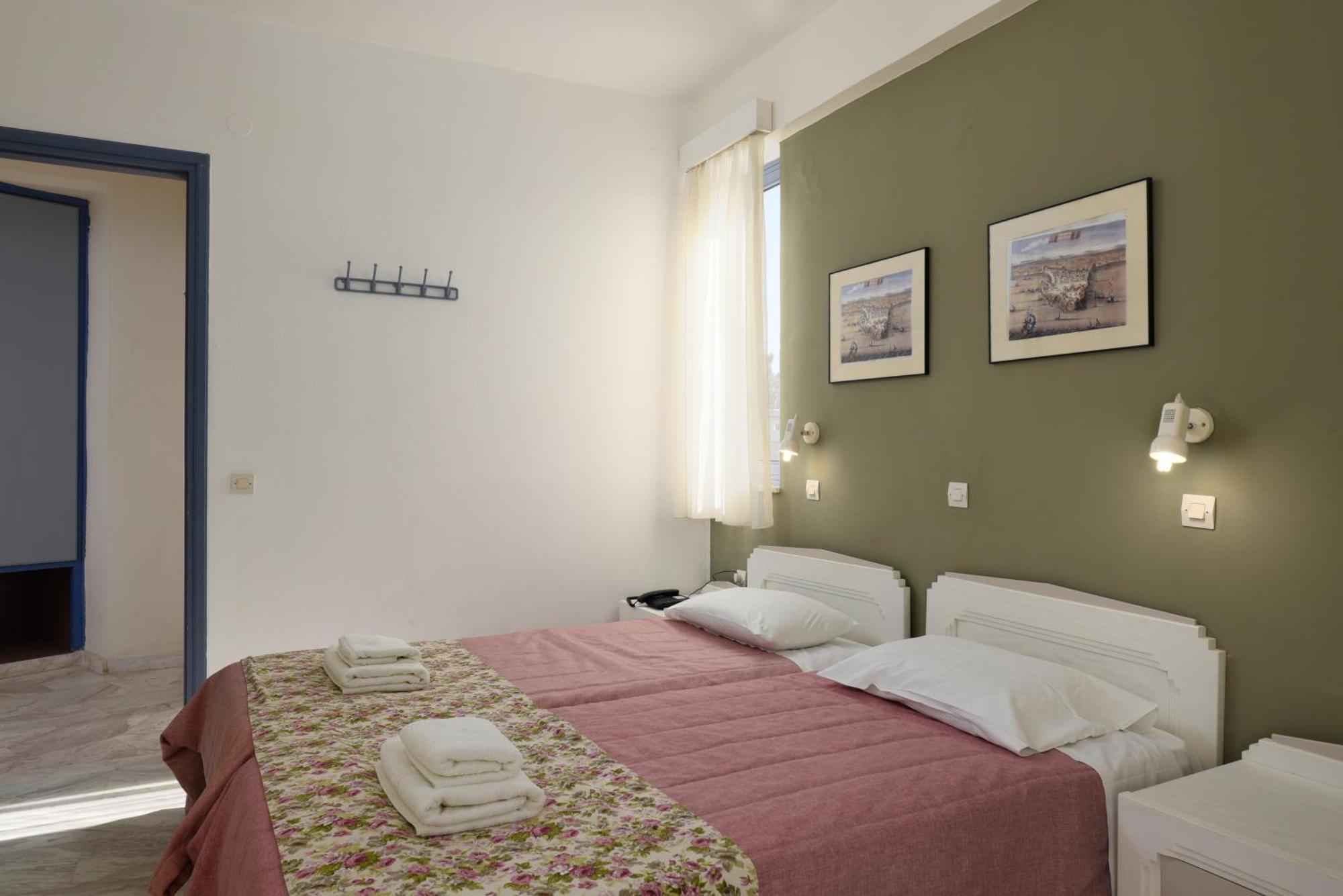 Ariadne Hotel Platanes  Zimmer foto